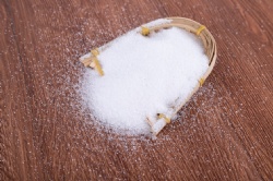 Fused silica for tableware ceramic